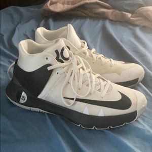 KD Trey 5 Team